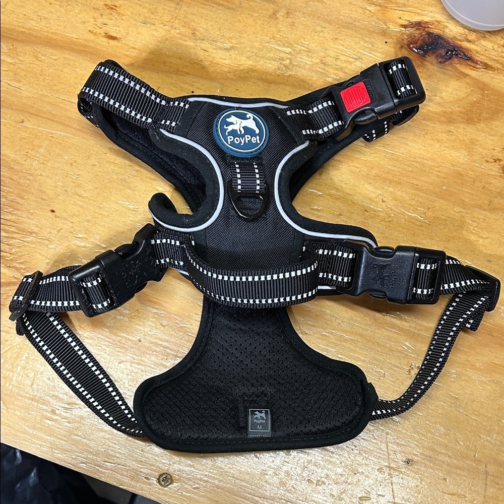 Poypet Adjustable Black Dog Harness with Reflective Straps
